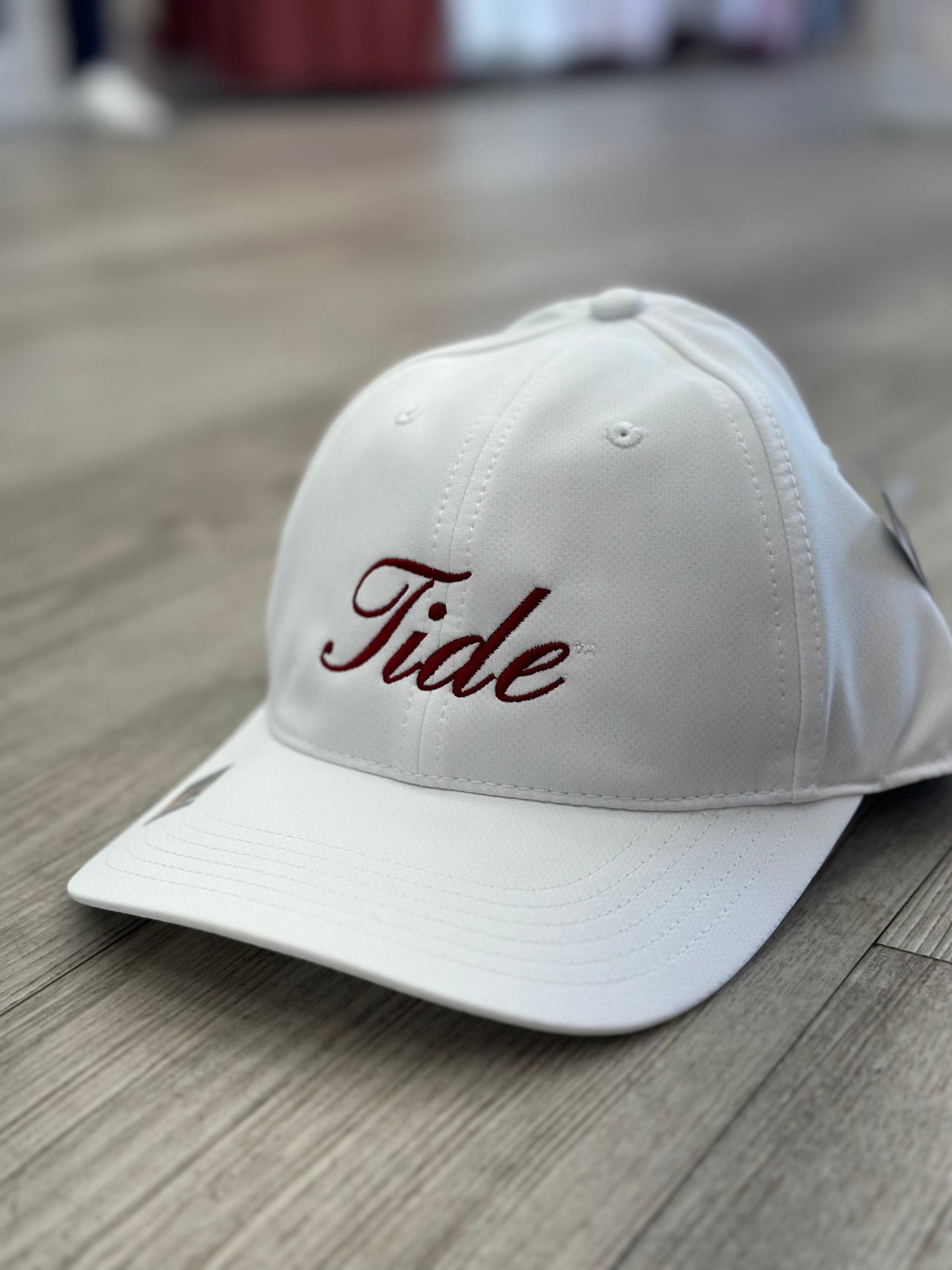 AHEAD GAMEDAY - UNIVERSITY OF ALABAMA - TIDE WHITE TIDE FRIO PERFORMANCE VELCRO