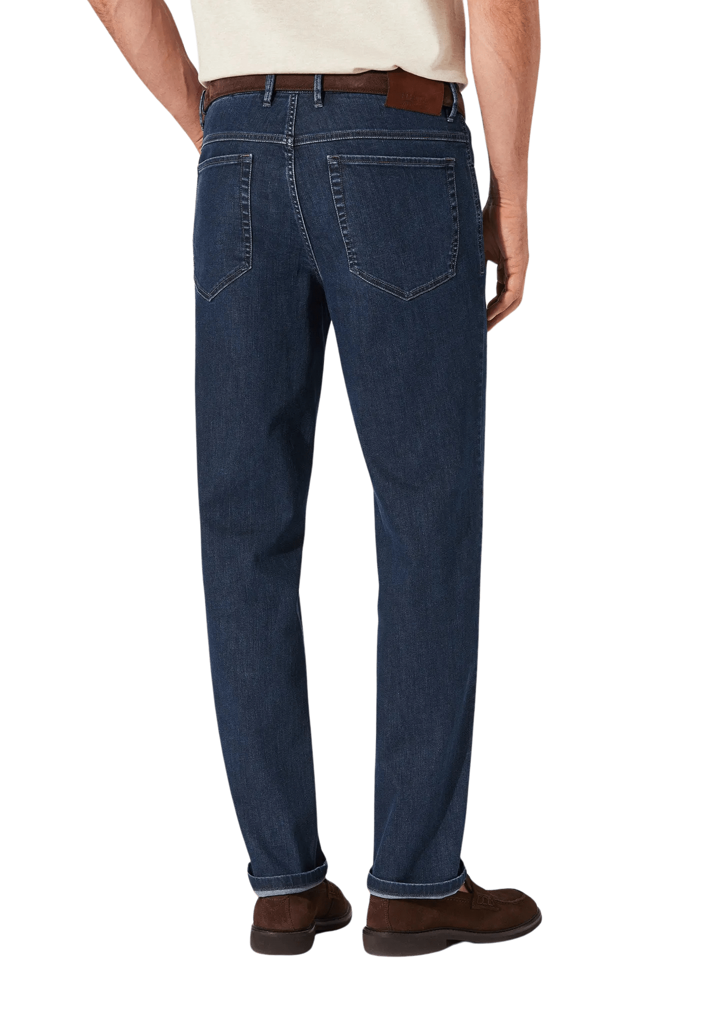 HILTL DEAN – Christopher Mobley - Main Image